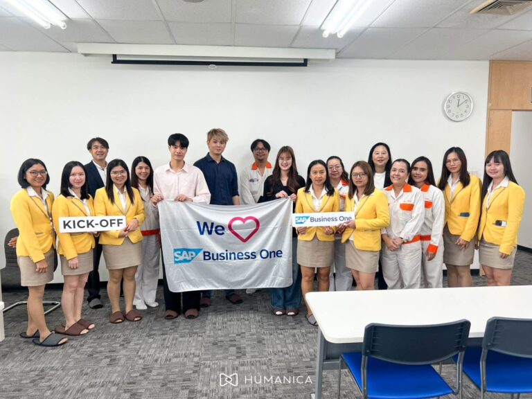 ภาพหมู่ทีม G-TEKT Thailand และ Humanica ERP ในกิจกรรม Kick-off โครงการ SAP Business One
